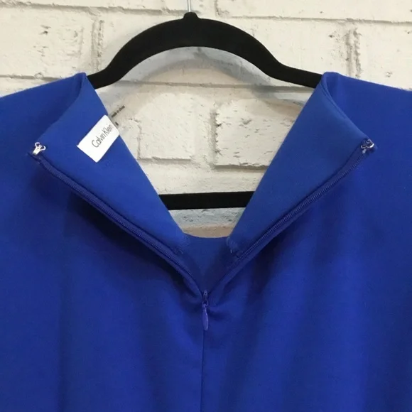 Calvin Klein Brilliant Blue Sleeveless Sheath Dress.  Size 6. - Picture 7 of 10